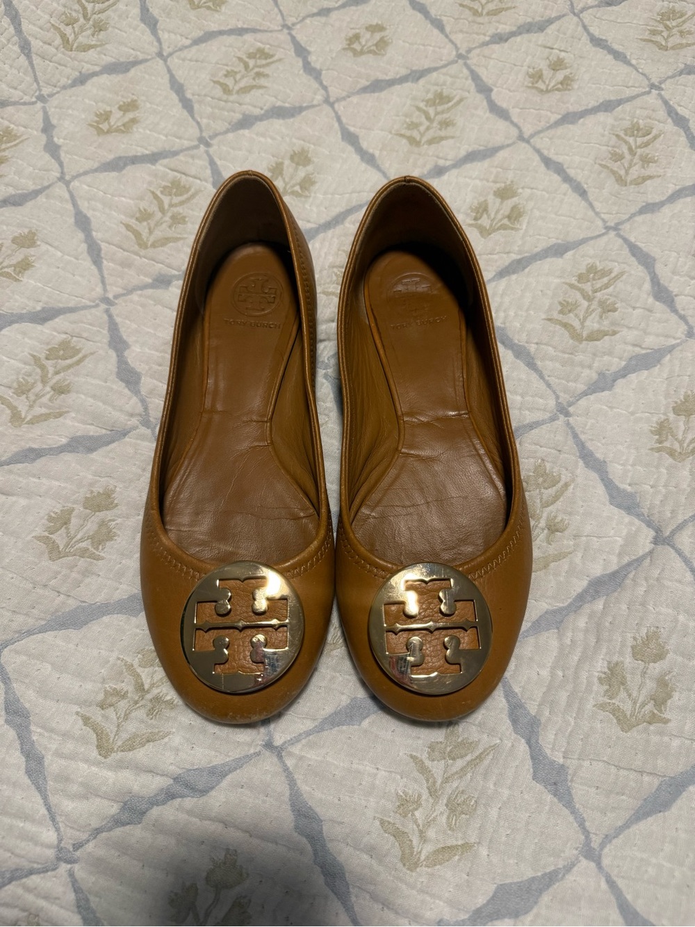 Tory Burch Reva Flats - Picture 2 of 6